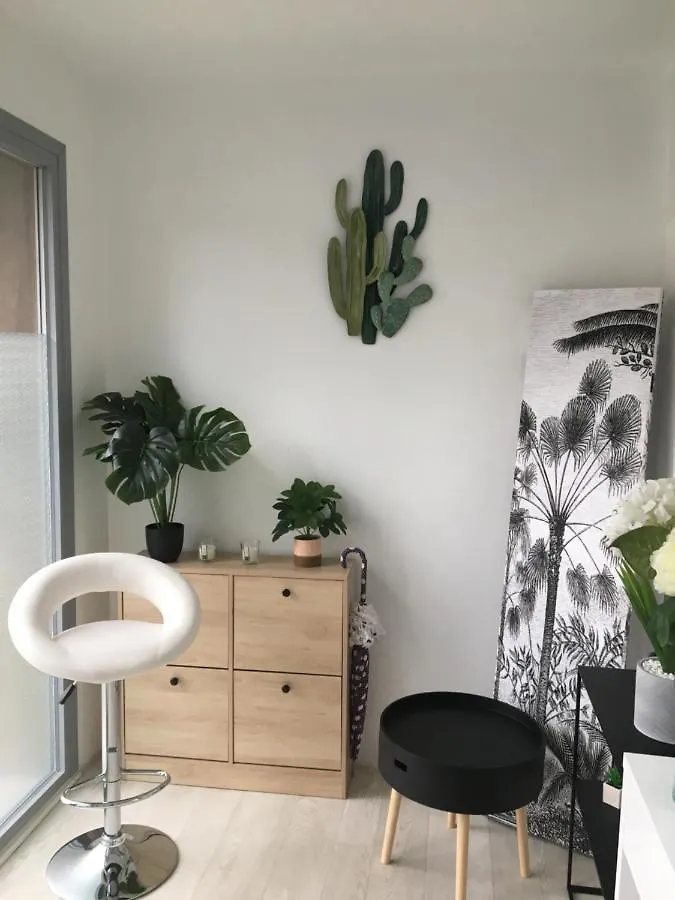 Chambre privée face à la gare Tarbes Alloggio in famiglia