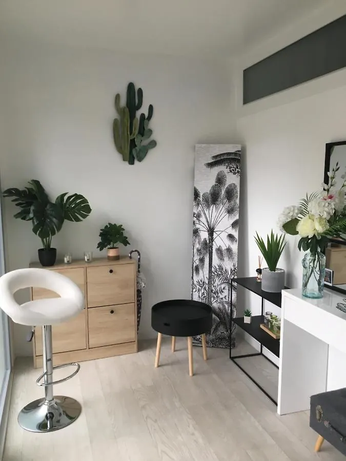 Chambre privée face à la gare Tarbes Francia
